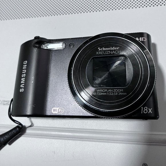 Samsung WB150F Digital Camera